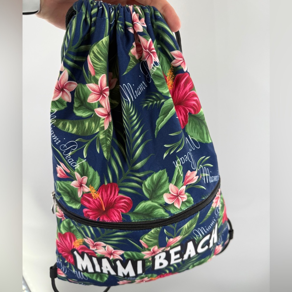 EUC Lucky 7 Tropical Print Miami Beach Drawstring Backpack - Picture 7 of 11